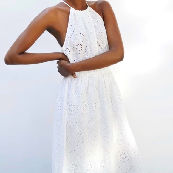 Zara Summer Dress,ZARA OPEN EMBROIDERED DRESS.
NEW W/TAGS.
(NWT - Picture 5 of 16